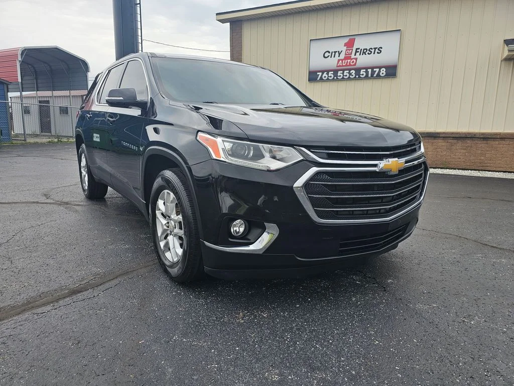 Used 2019 Chevrolet Traverse 1LT with VIN 1GNERGKW9KJ125279 for sale in Tipton, IN