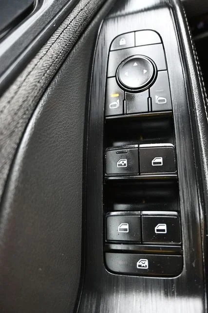 Used 2022 Black Nissan SV image 28
