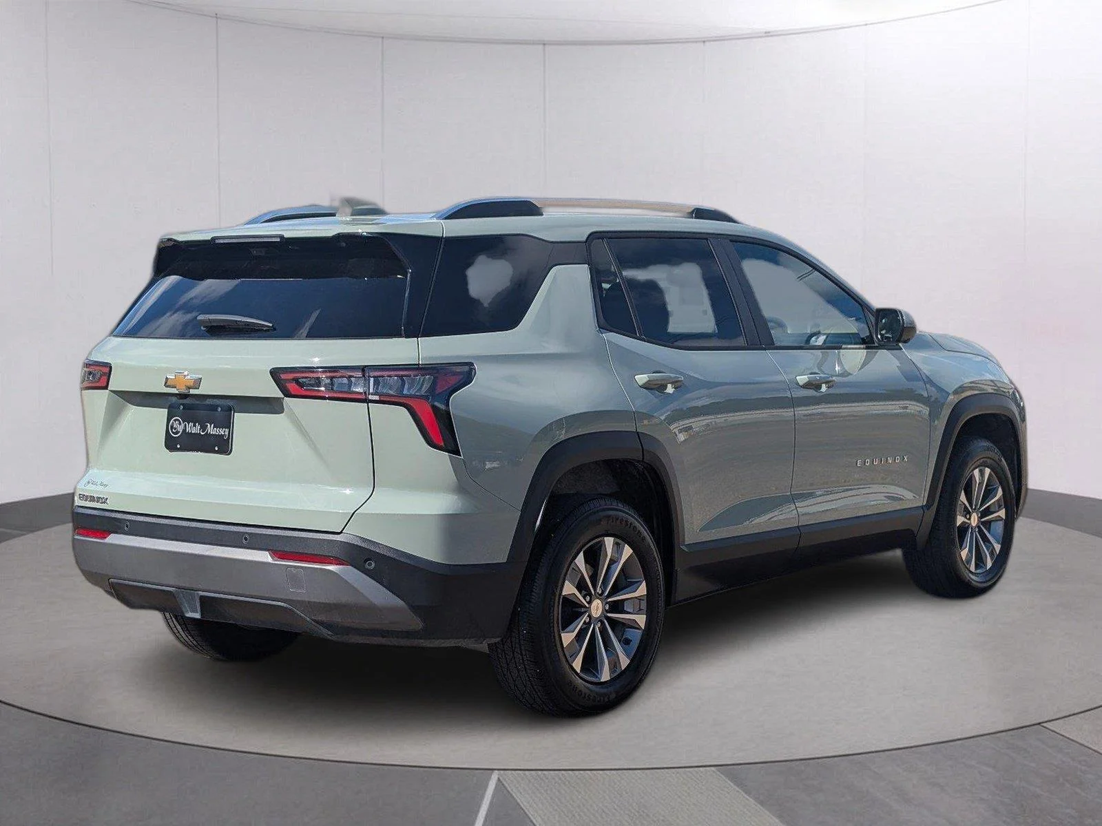 Used 2025 Cacti Green Chevrolet LT image 5