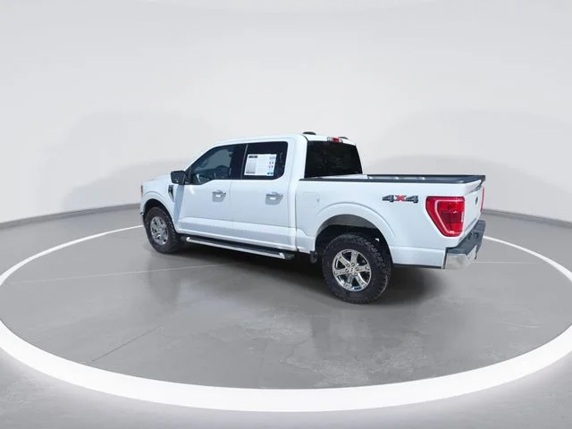 Used 2023 White Ford XLT image 6