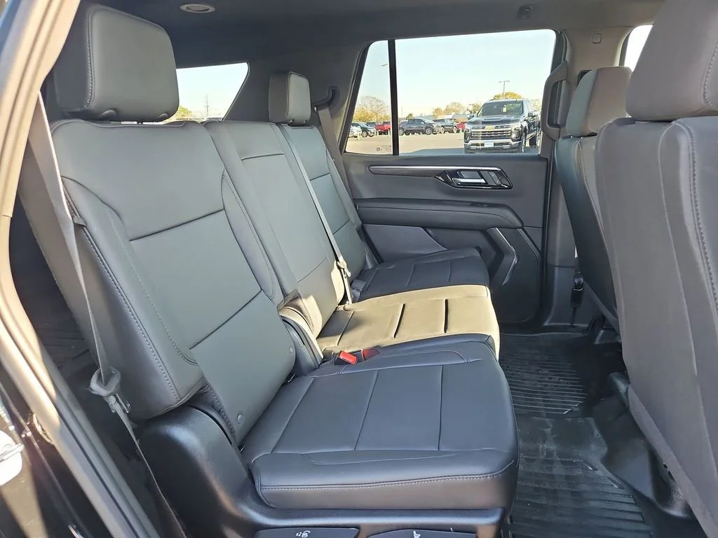 New 2025 Black Chevrolet Commercial image 18