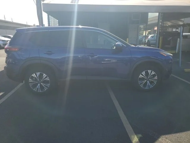 Used 2023 Blue Nissan SV image 6