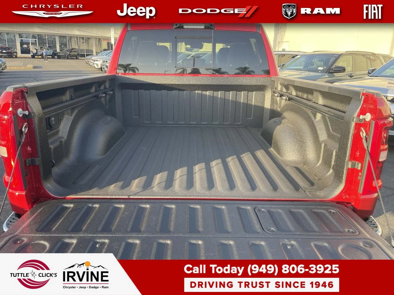 New 2027 Molten Red Pearl-Coat Exterior Paint RAM Laramie image 33