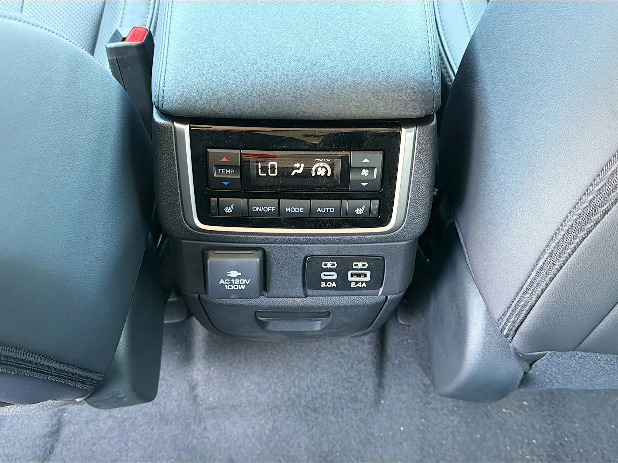 New 2026 Crystal White Pearl Subaru Onyx Edition Touring image 19