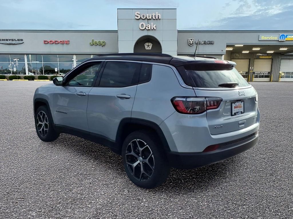 Certified Used 2024 Silver Jeep Limited image 4