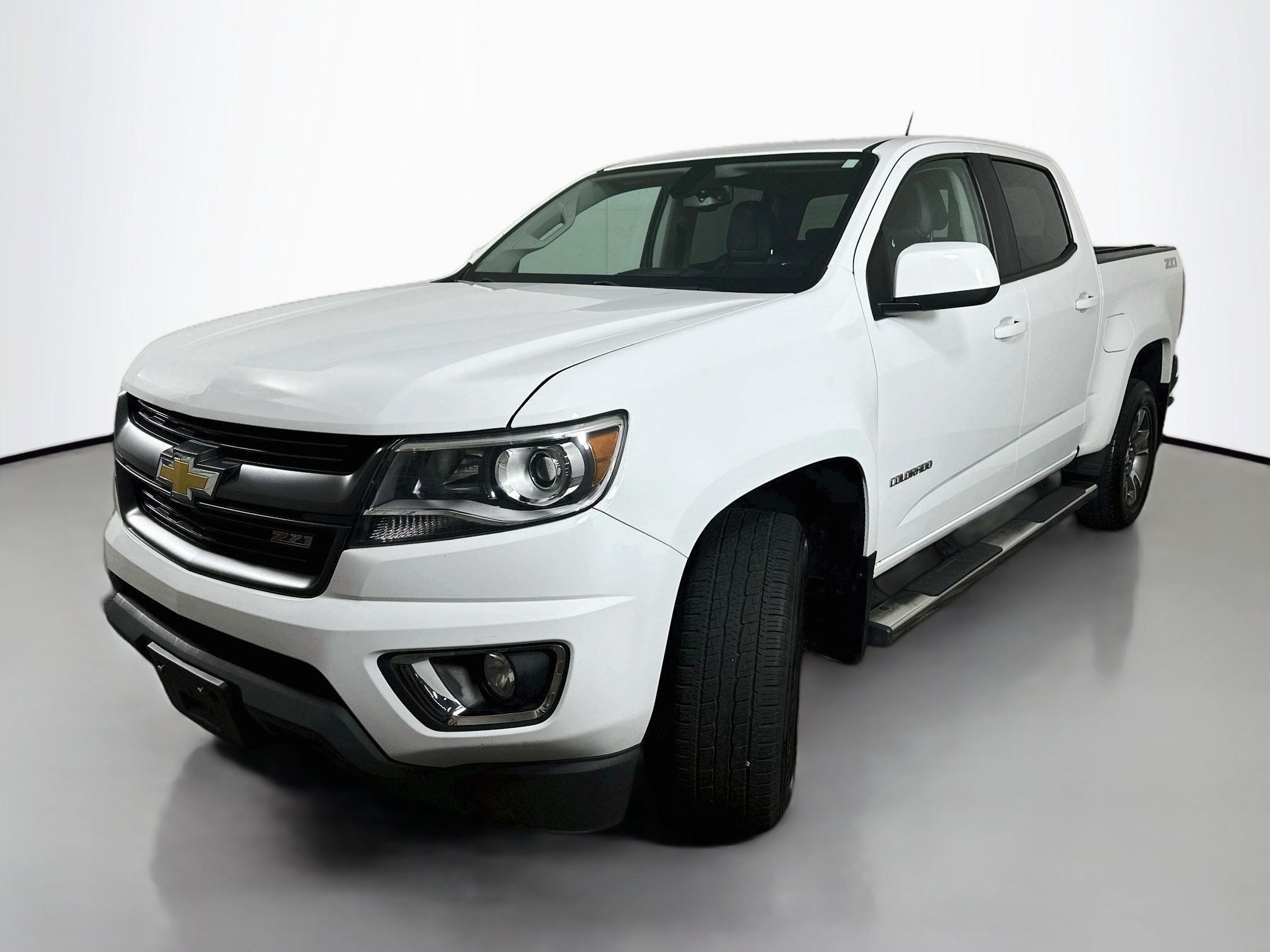 Used 2020 Summit White Chevrolet 4WD Z71 image 3