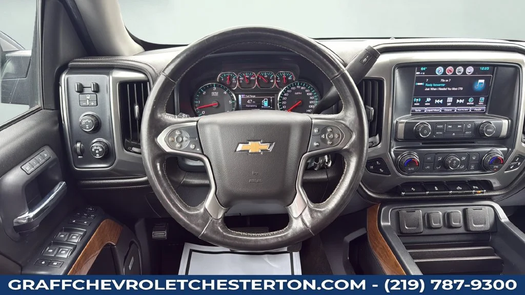 Used 2018 BLACK Chevrolet LTZ image 19