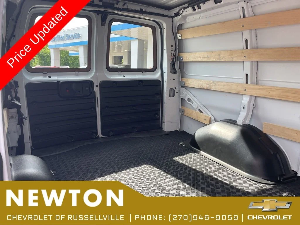 Certified Used 2024 Summit White Chevrolet Work Van image 20