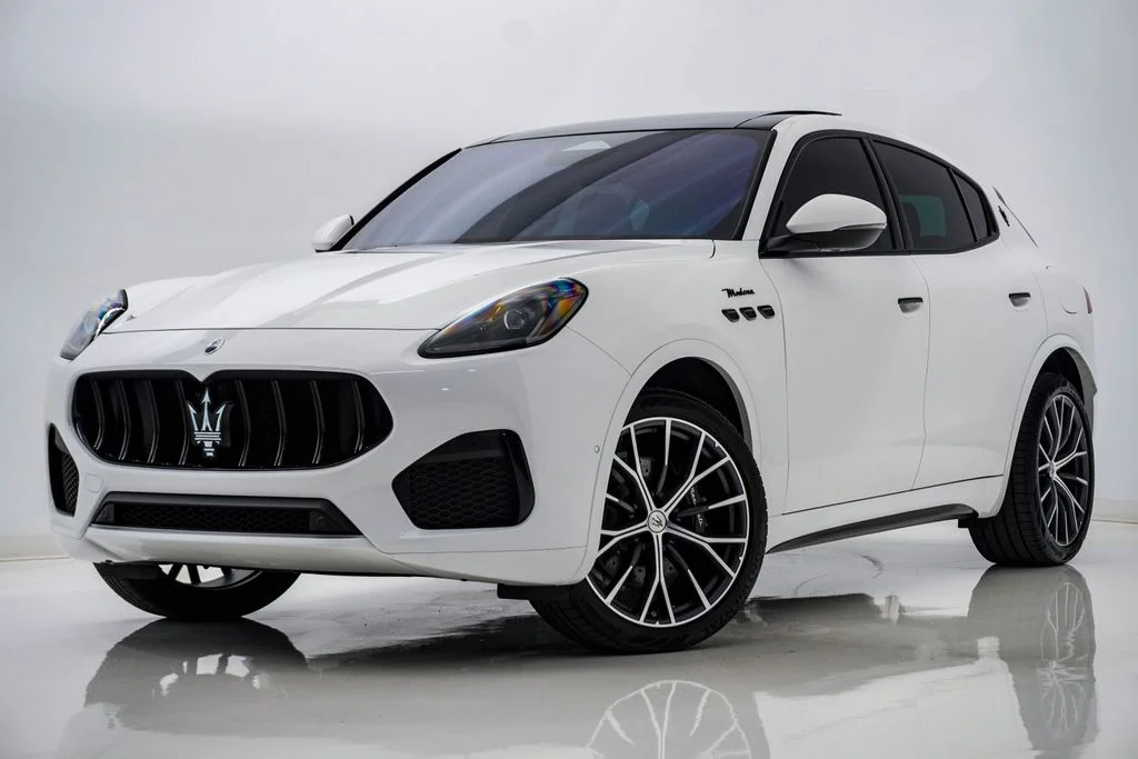 2026 Maserati Grecale Modena V6's photo