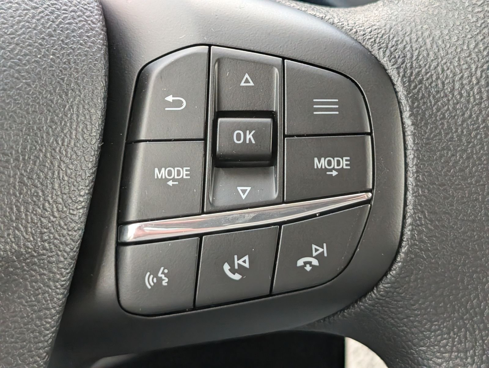 New 2026 Oxford White Ford XL image 21