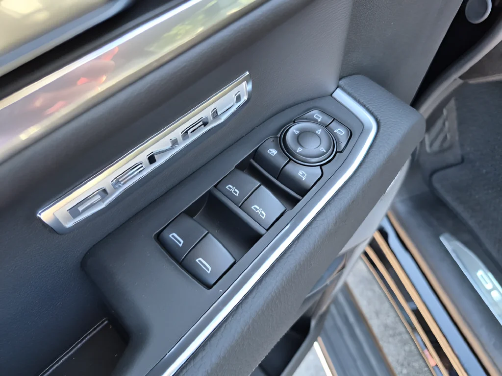 2026 GMC Sierra 1500 Denali - Photo 17