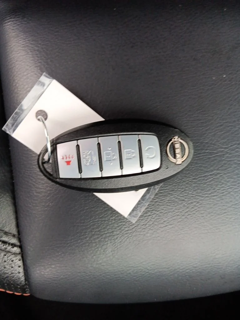 Used 2025 Scarlet Ember Nissan 2.5 SR image 36