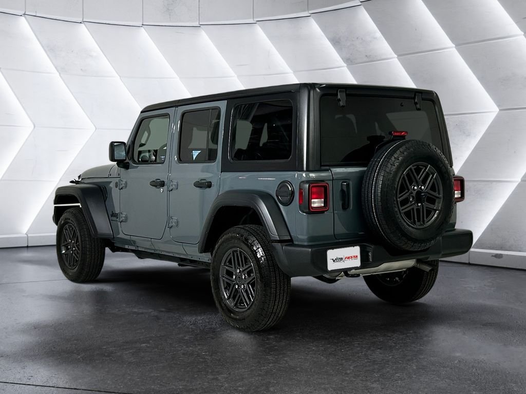 Used 2025 Gray Jeep Sport S image 6
