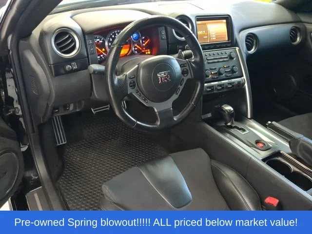 Used 2009 Black Nissan Premium image 33