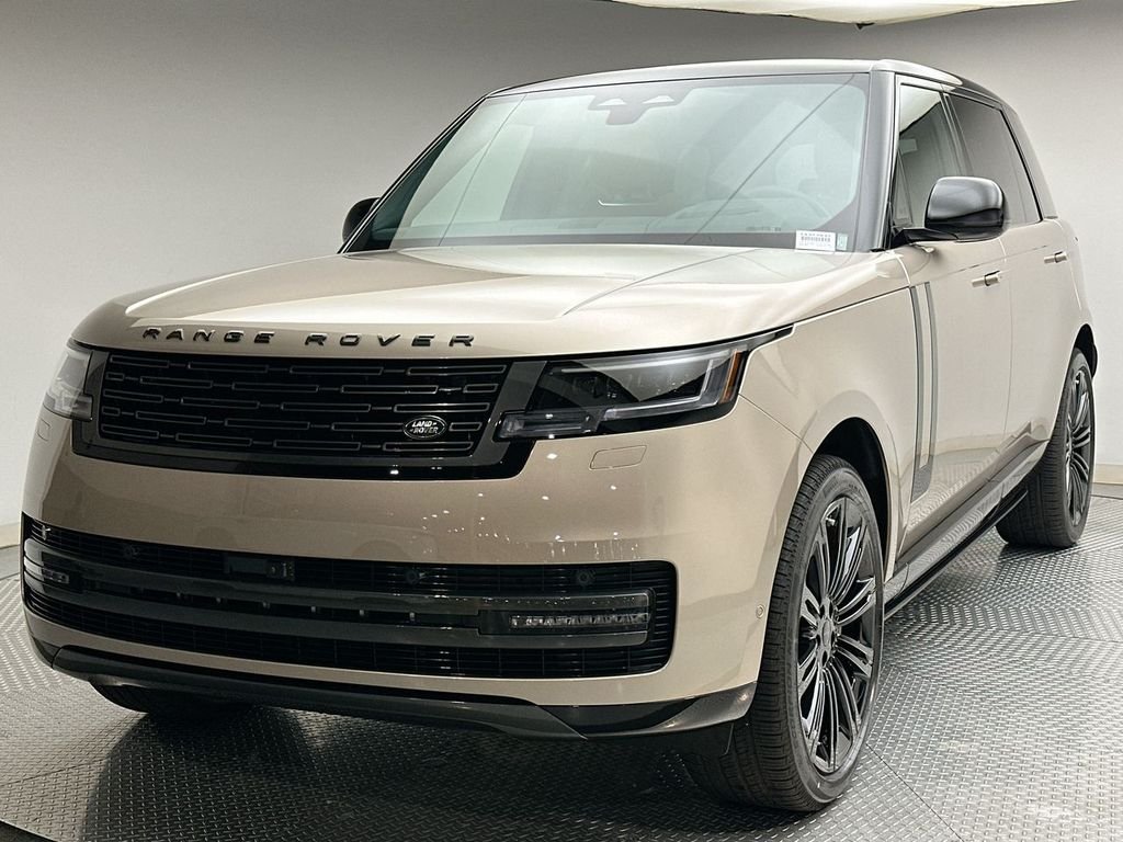 2026 Land Rover Range Rover 4.4 SE LWB 7's photo