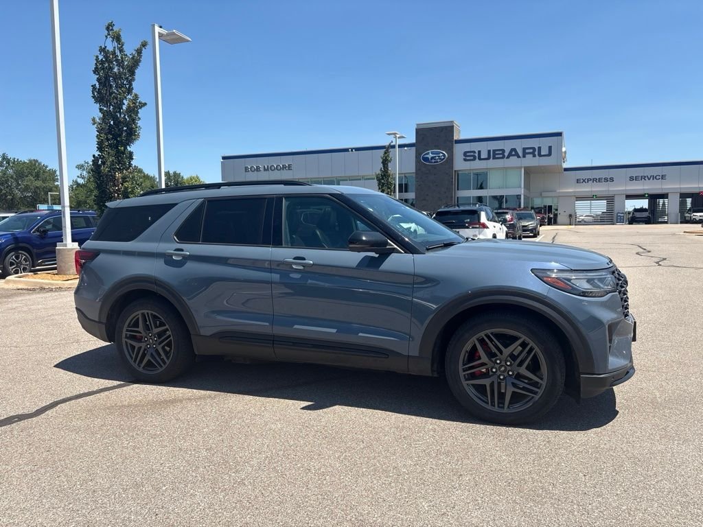 Used 2025 Blue Ford ST image 1
