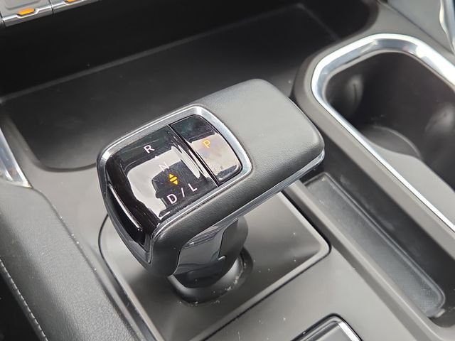 Used 2023 Onyx Black GMC Denali image 27