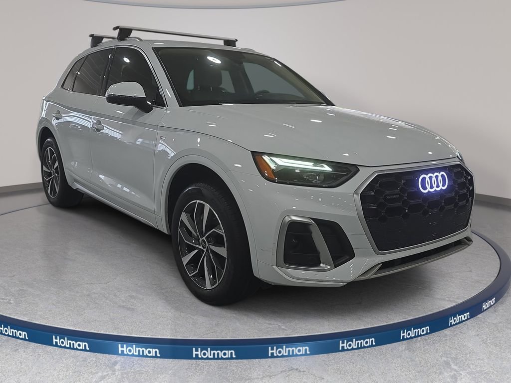 Used 2024 Glacier White Audi 45 S line Premium Plus image 3