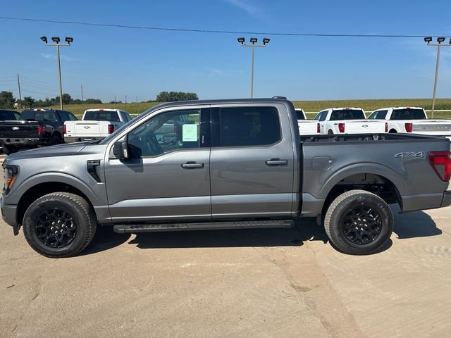 New 2026 Gray Ford XLT image 8