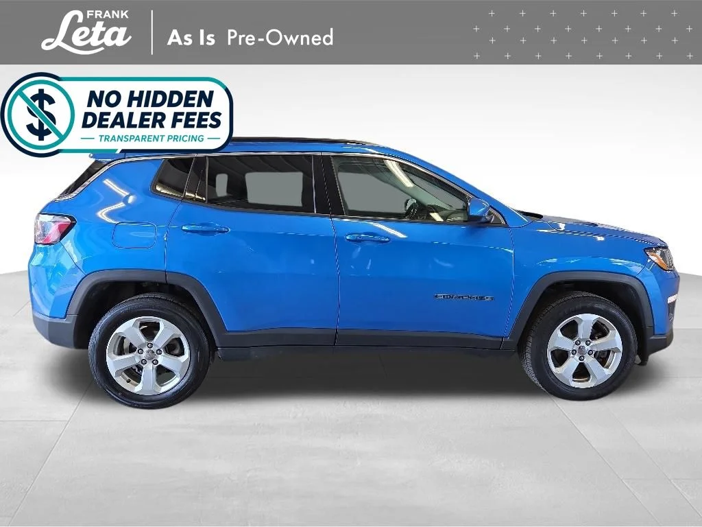 Used 2019 Blue Jeep Latitude image 8