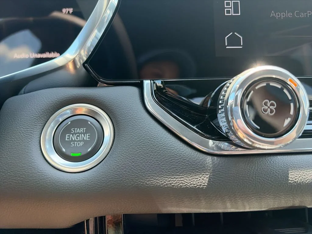 New 2026 Summit White GMC Elevation image 25