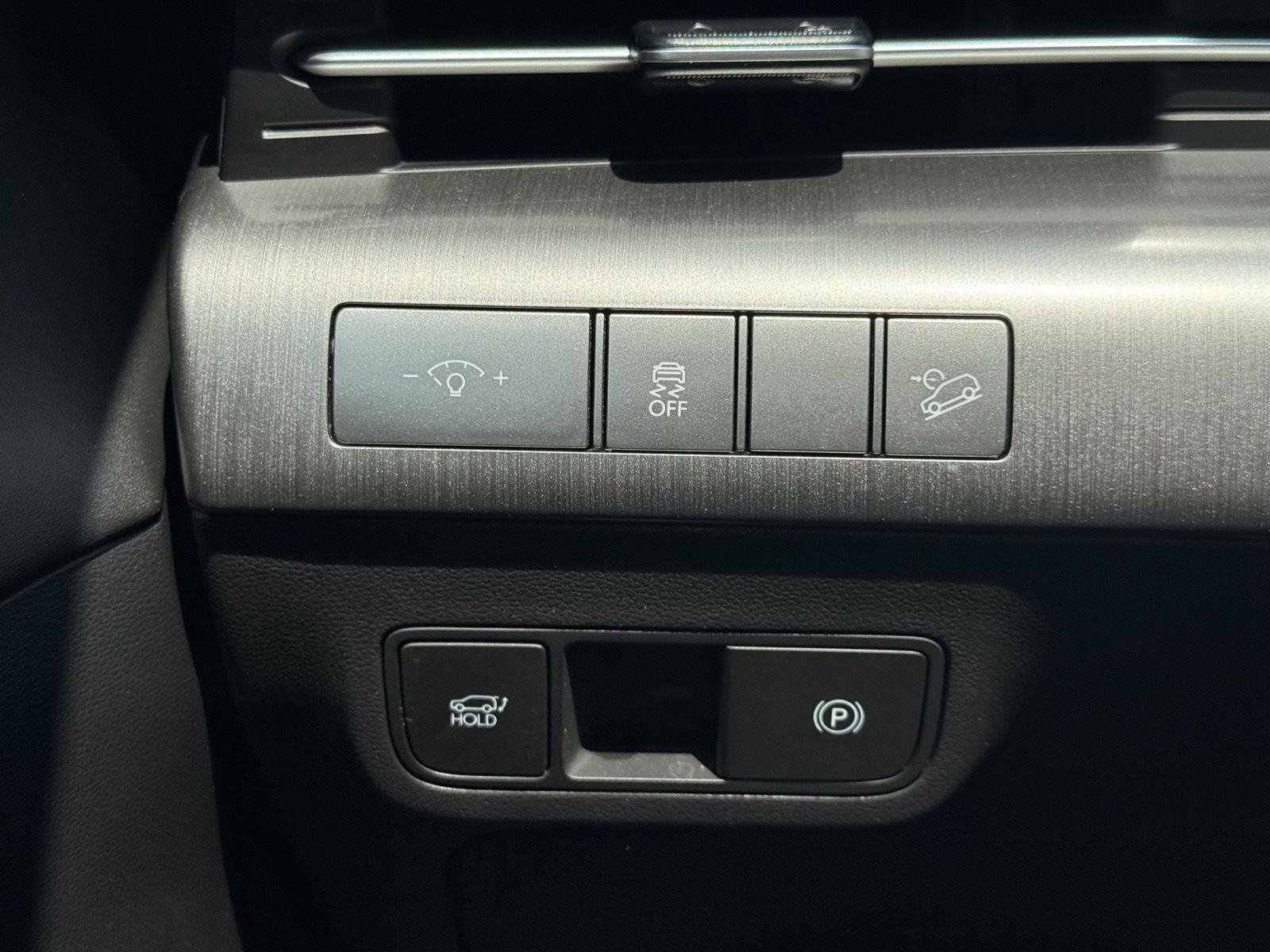 2024 Hyundai Kona Limited - Photo 32
