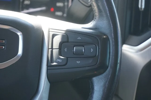 Used 2021 RED GMC SLE image 23