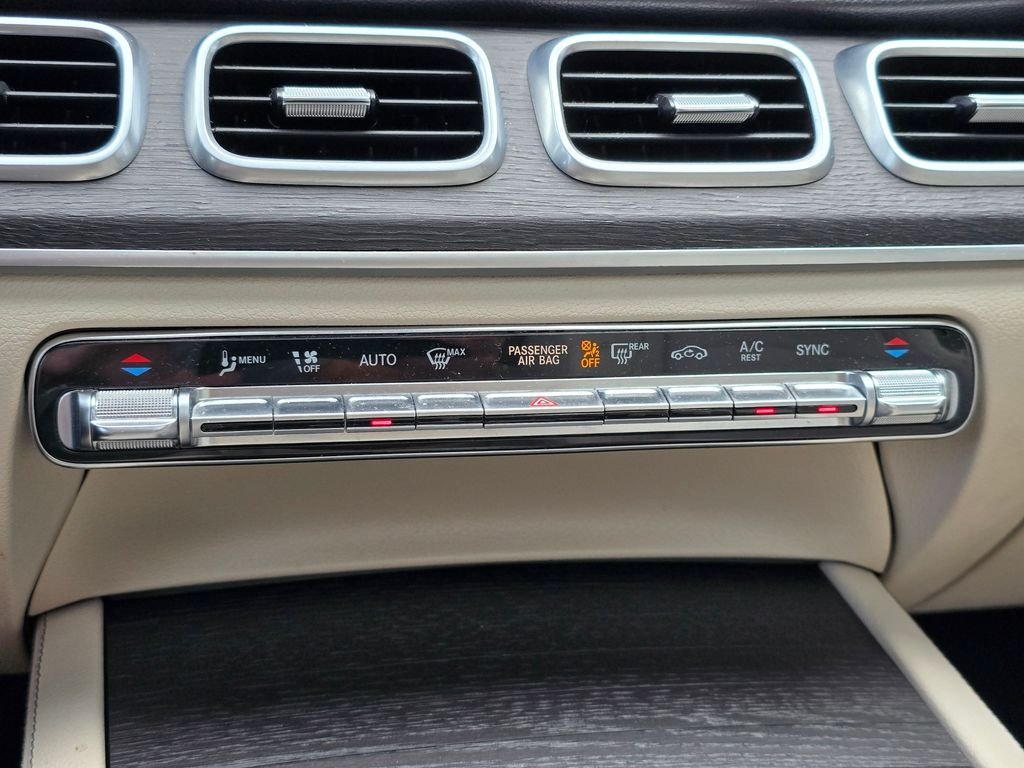 Used 2021 Green Mercedes-Benz GLE 350 image 26