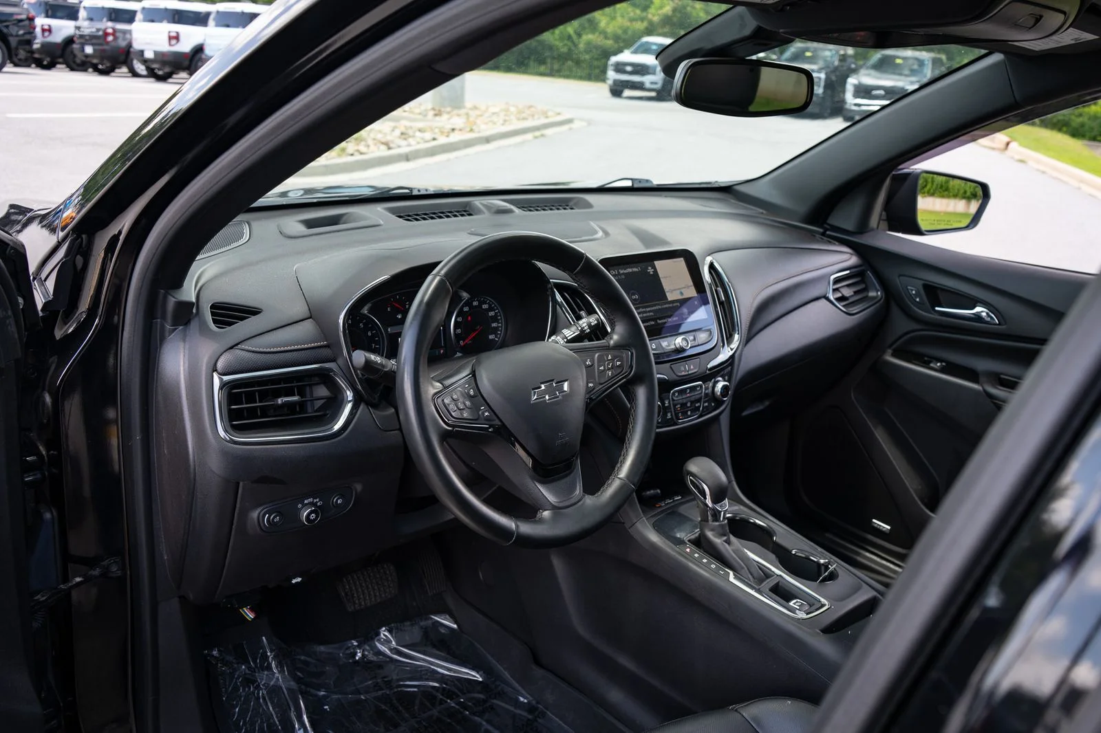 Used 2024 Black Chevrolet Premier image 13