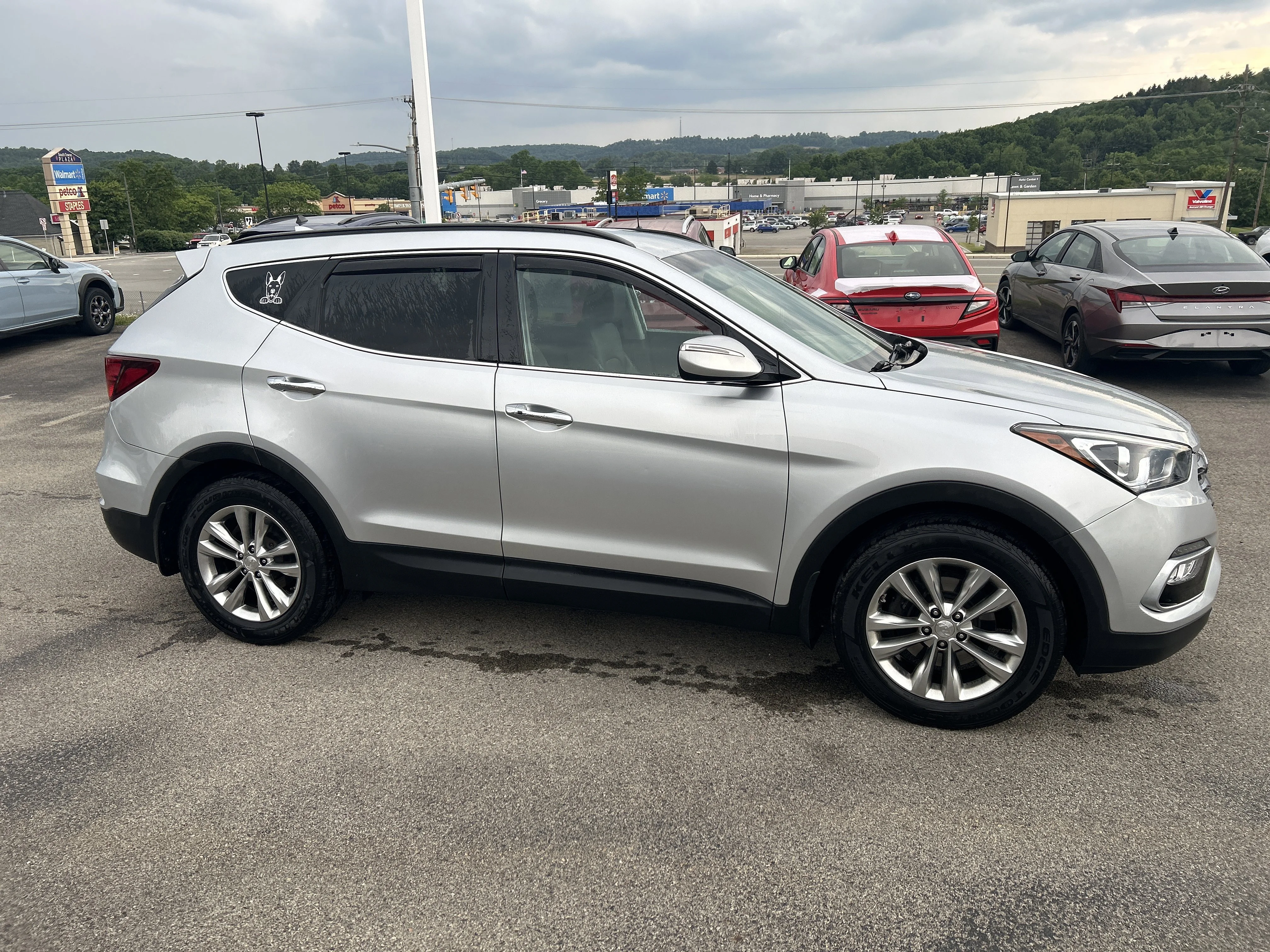 Used 2018 Sparkling Silver Hyundai 2.0T image 2