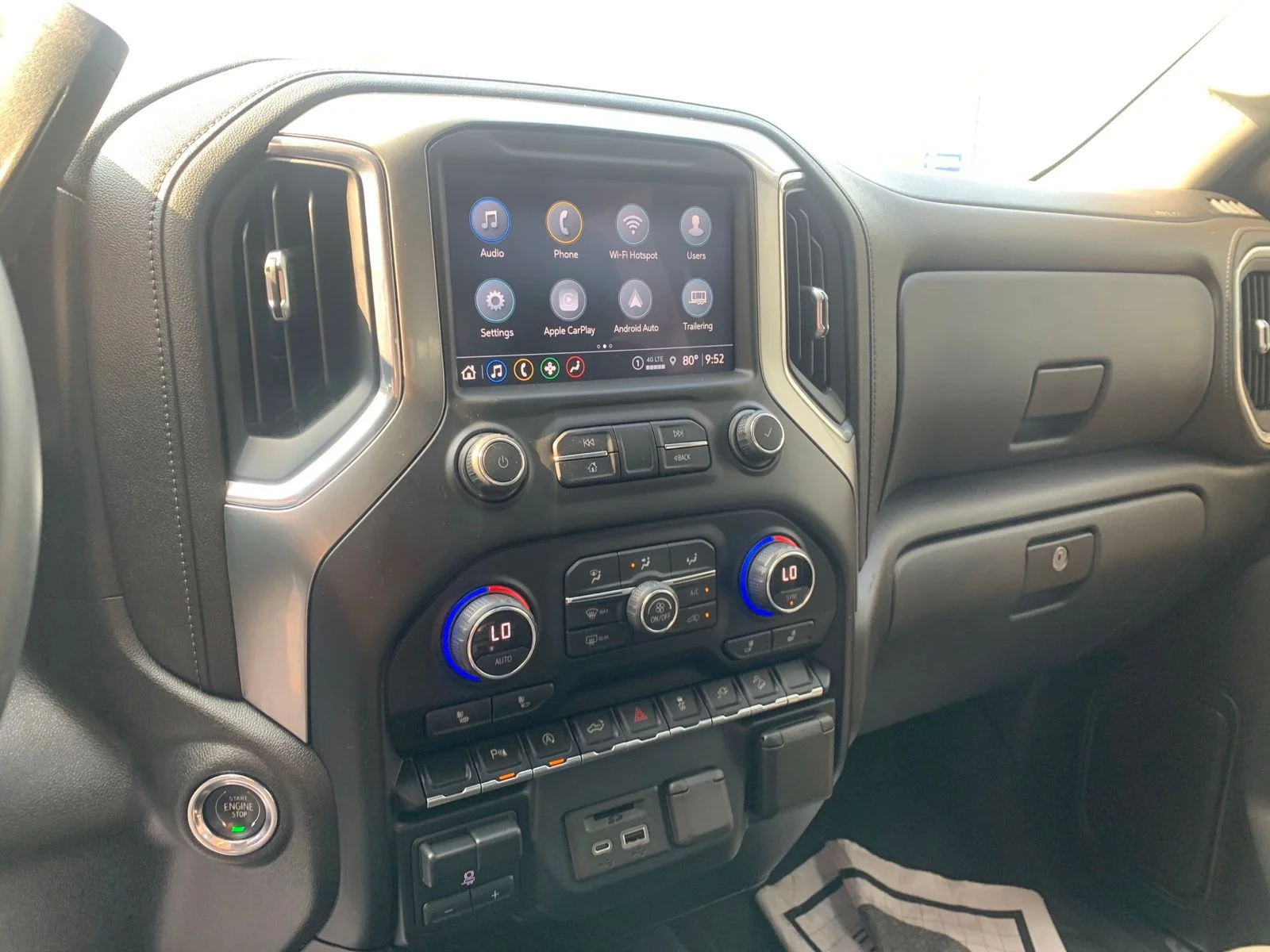 2021 Chevrolet Silverado 1500 LT - Photo 10