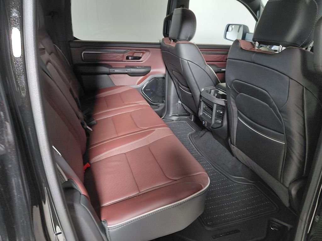 New 2026 Diamond Black Crystal Pearl-Coat Exterior Paint RAM Limited image 15