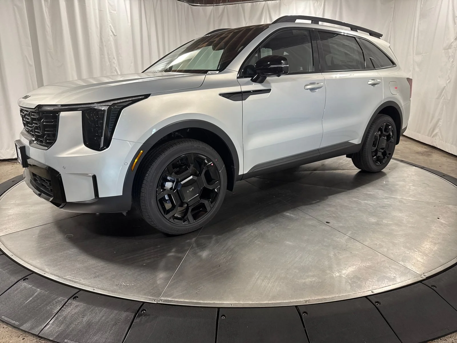New 2026 Ivory Kia X-Line SX Prestige image 1