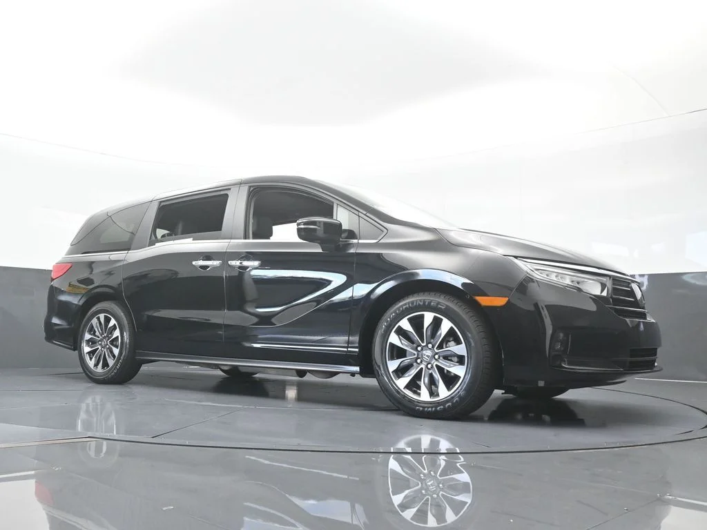 Used 2024 Black Honda EX-L image 62