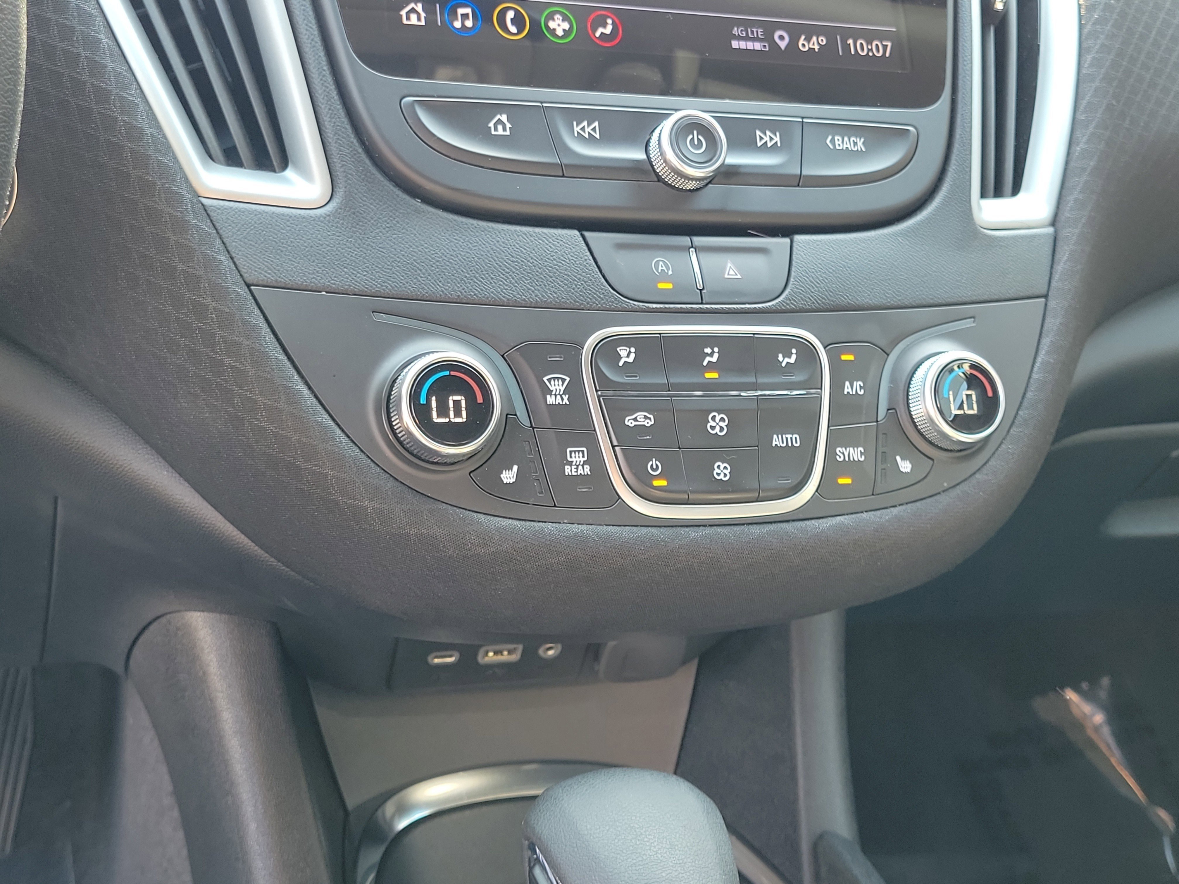 Used 2024 Sterling Gray Metallic Chevrolet LT image 27