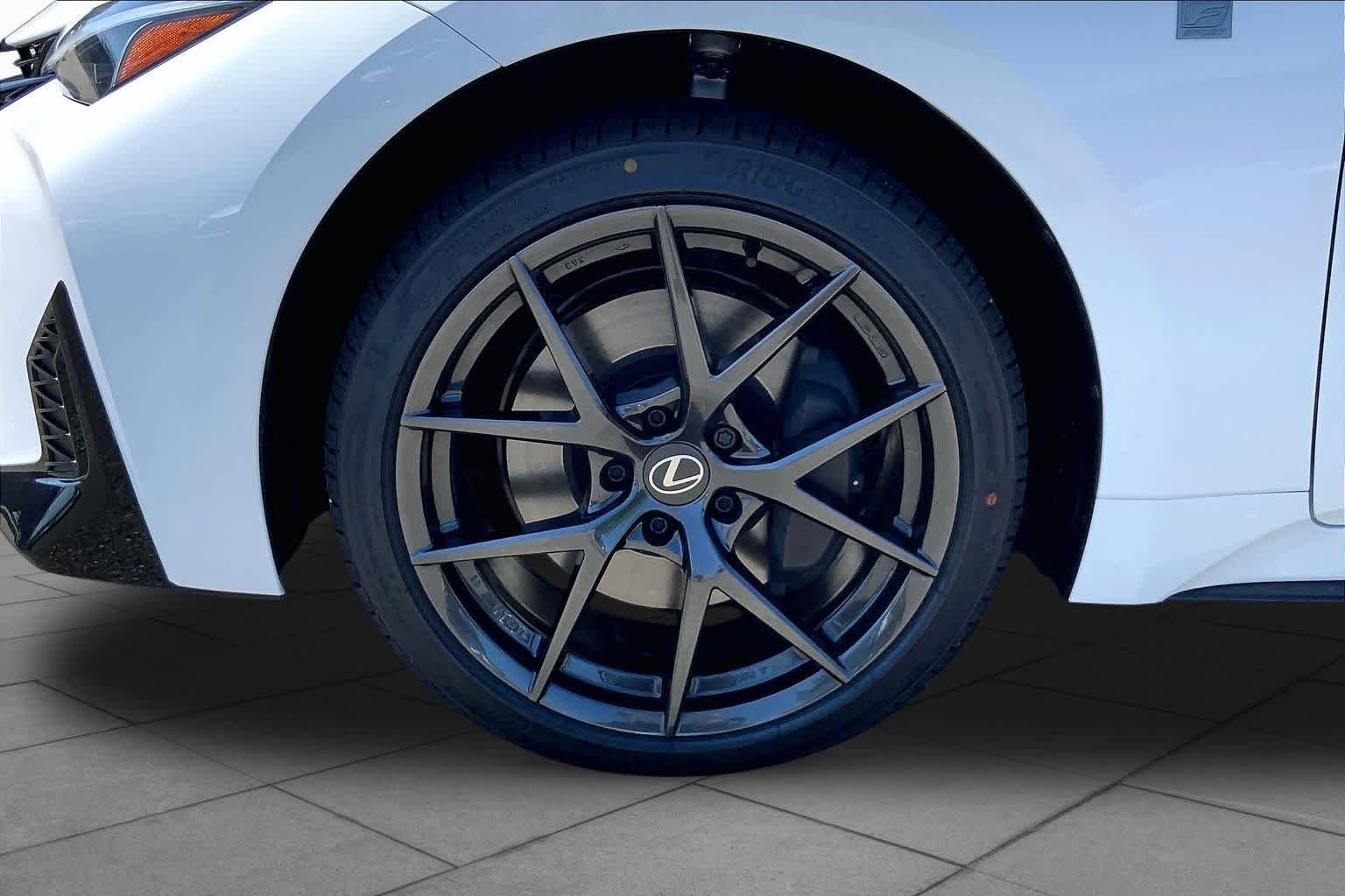 New 2026 Ultra White Lexus F SPORT DESIGN AWD image 11