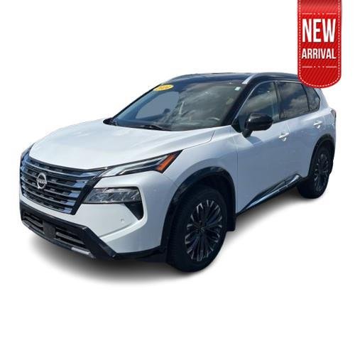 2024 Nissan Rogue Platinum AWD's photo