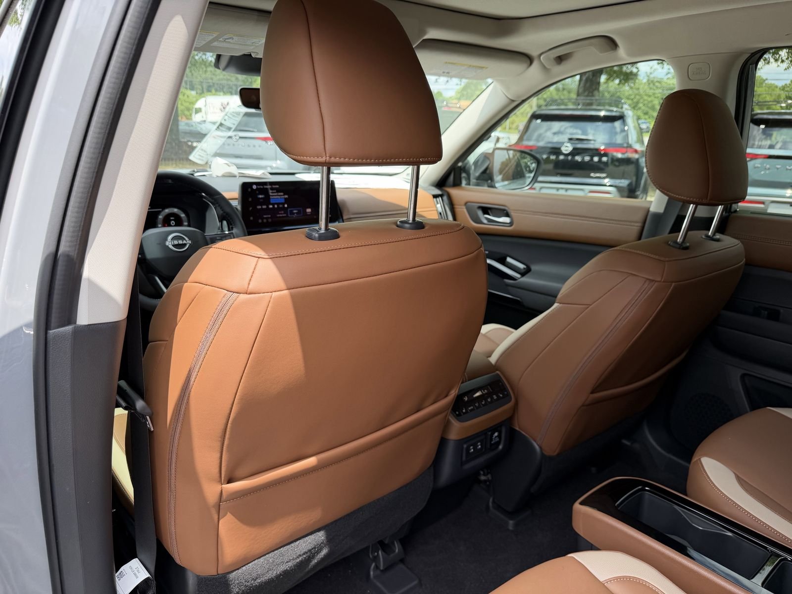 New 2026 Gray Nissan Platinum image 24