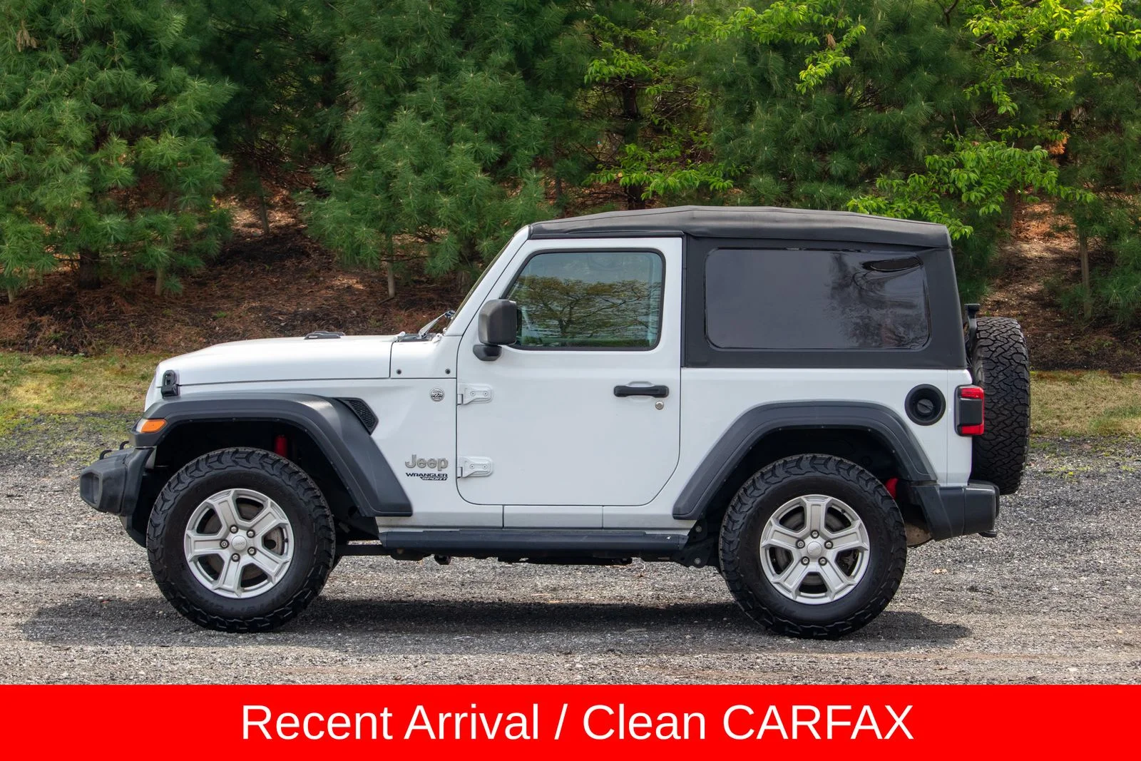 Used 2019 White Jeep Sport S image 4