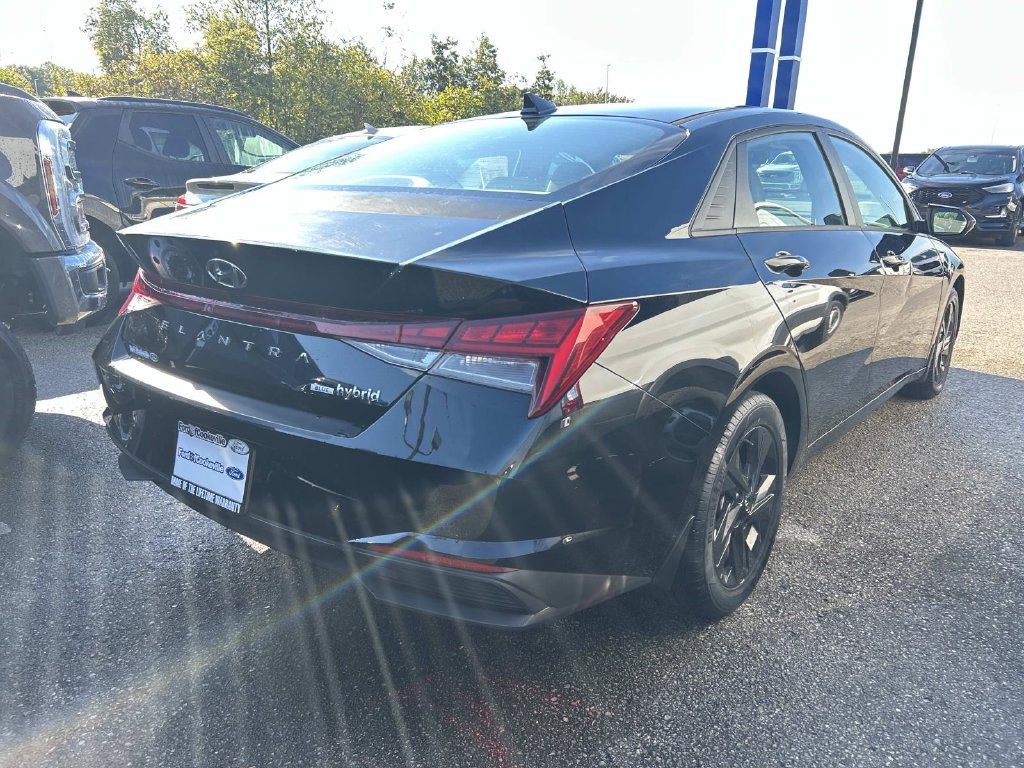 Used 2021 Phantom Black Hyundai Blue image 3