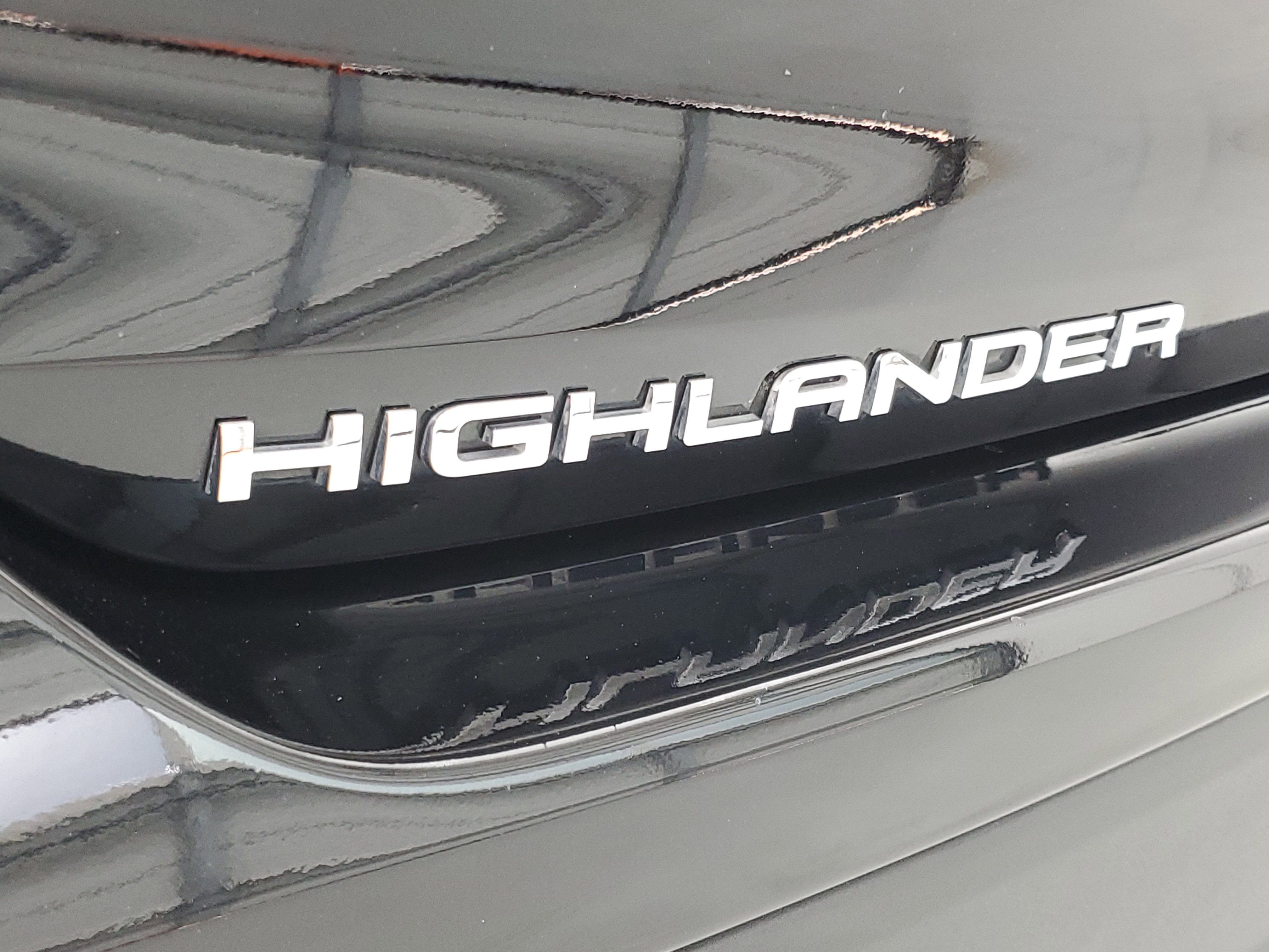 2024 Toyota Highlander LE - Photo 8