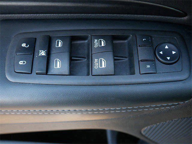 2024 Dodge Durango SXT - Photo 18