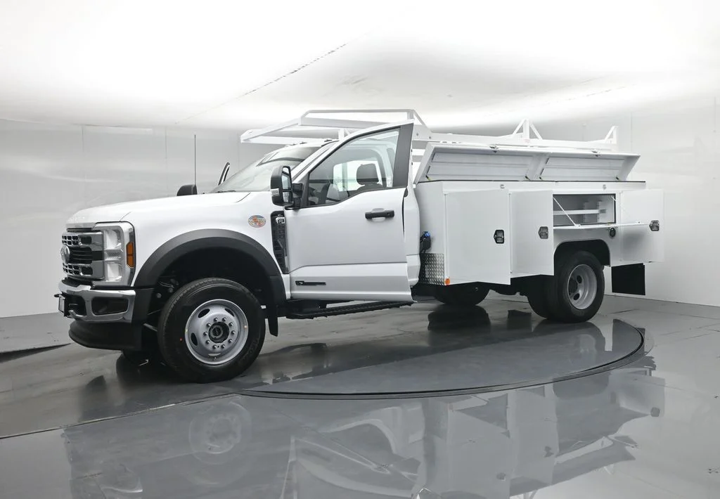New 2026 White Ford XL image 5