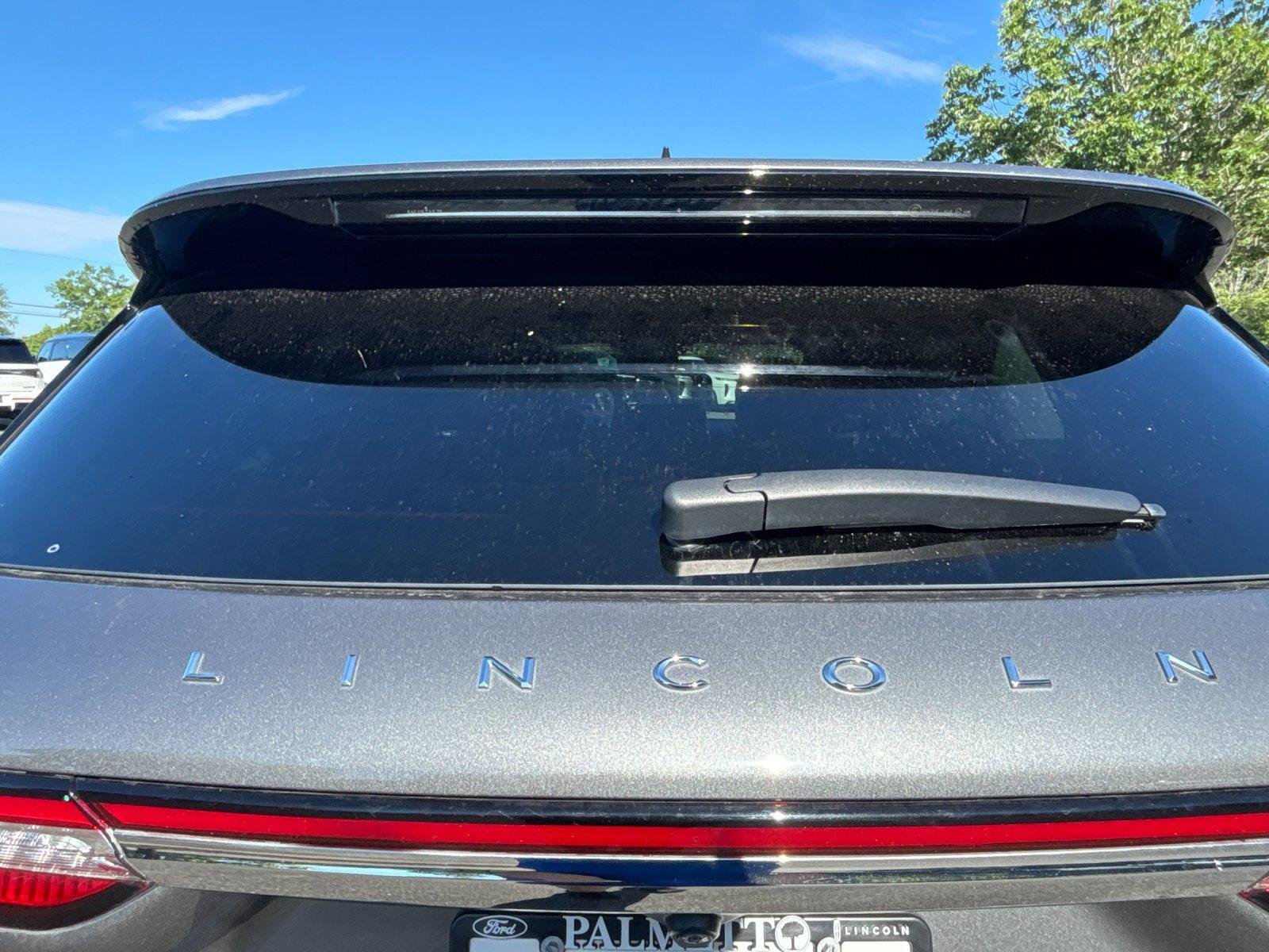 Used 2022 Asher Gray Metallic Clearcoat Lincoln Reserve image 11