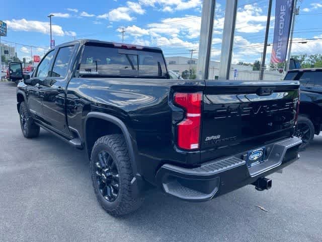 New 2026 Black Chevrolet High Country image 21