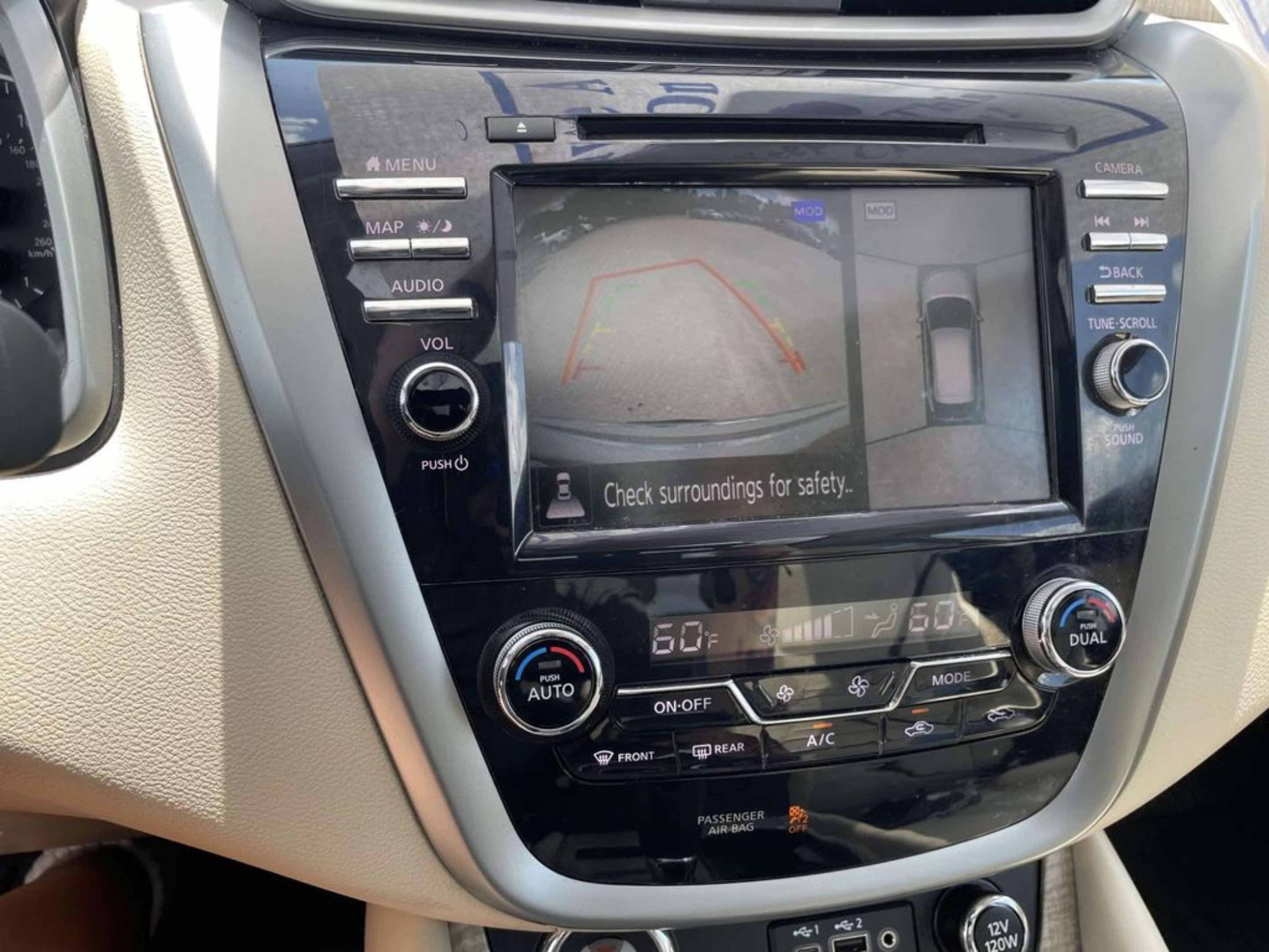Used 2024 White Nissan SL image 18