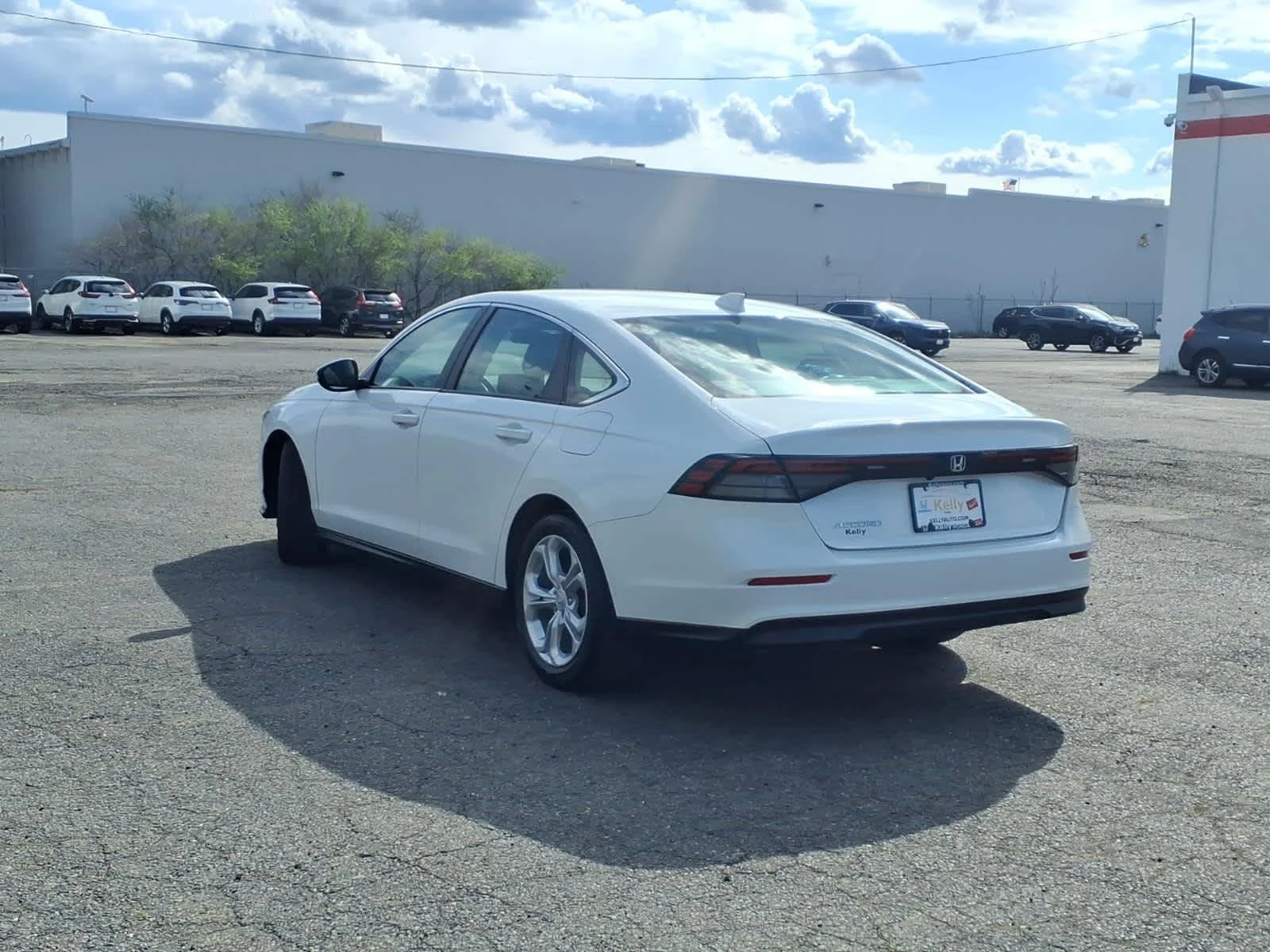 Certified Used 2023 Platinum White Pearl Honda LX image 7