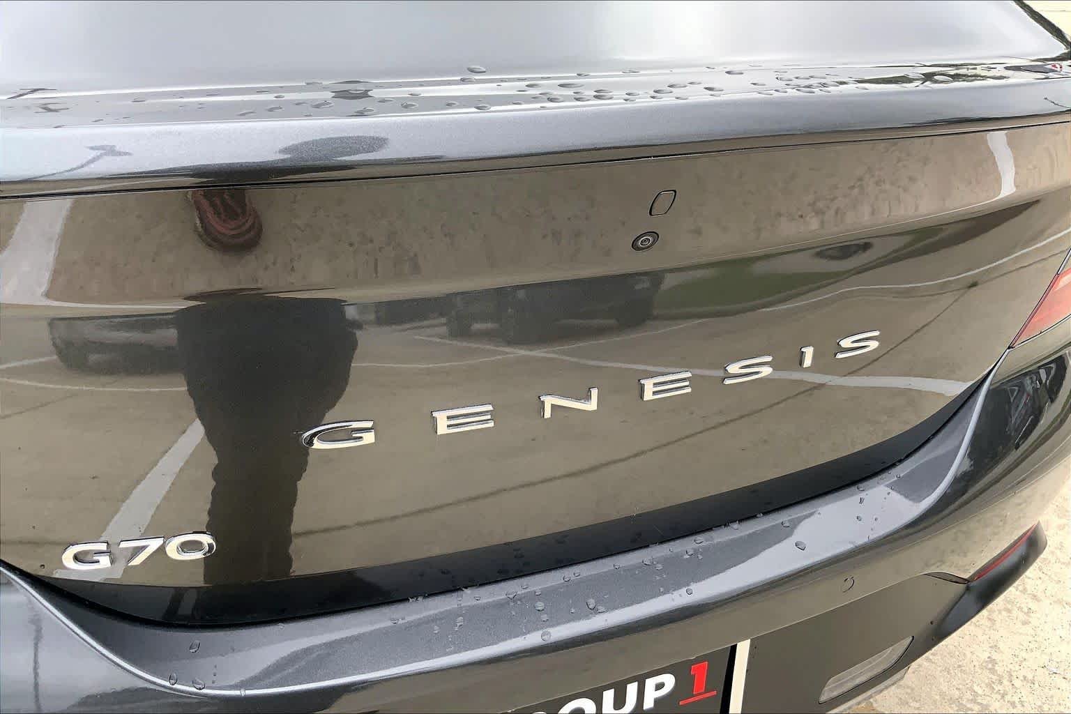 Used 2023 Makalu Gray Genesis 2.0T image 10