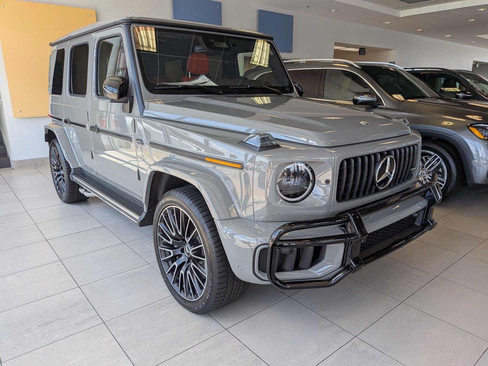 New 2027 MANUFAKTUR Arabian Grey Non- Metallic Mercedes-Benz AMG® G 63 SUV image 7