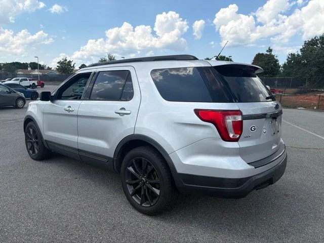 Used 2019 Silver Ford XLT image 6